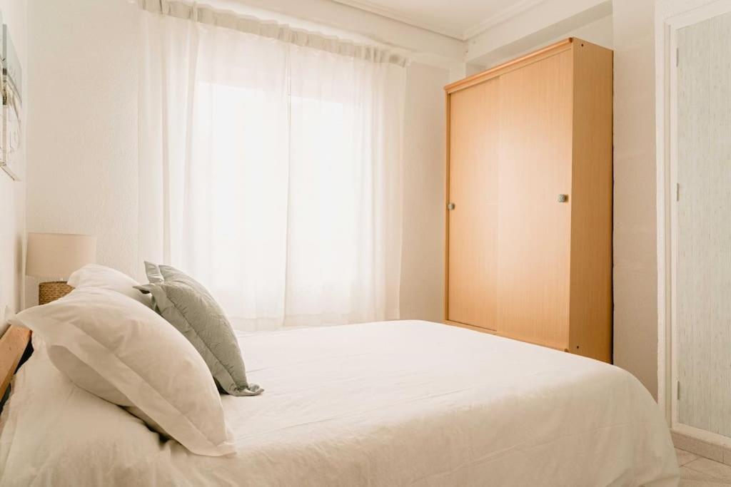 Apartamento Frente Al Mar, Familiar Y Acogedor. Santa Pola Εξωτερικό φωτογραφία